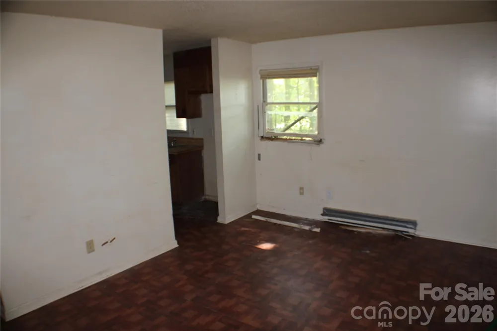 6782 Glover Lane Stanley, NC 28164