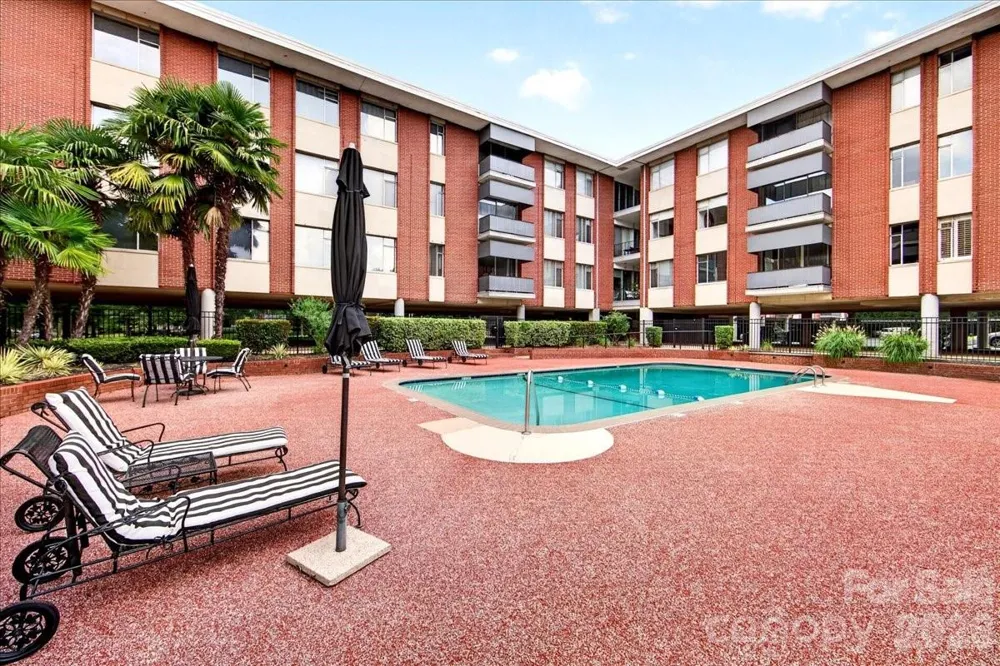 1300 Queens Road #209 Charlotte, NC 28207
