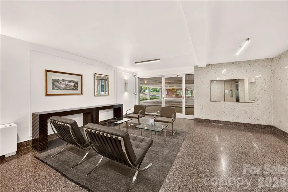 1300 Queens Road #209 Charlotte, NC 28207