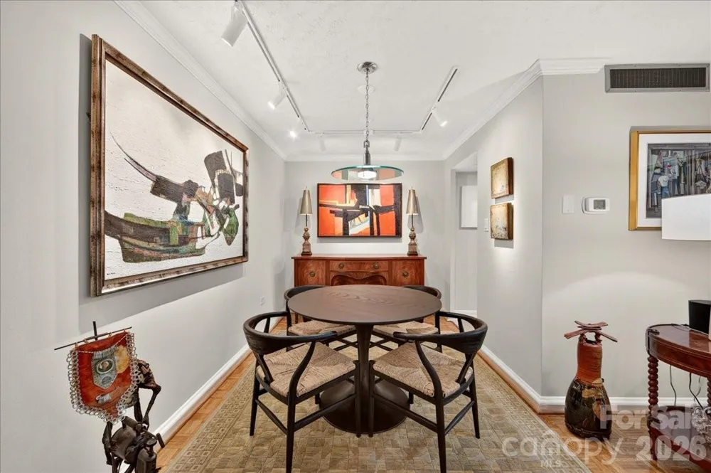 1300 Queens Road #209 Charlotte, NC 28207