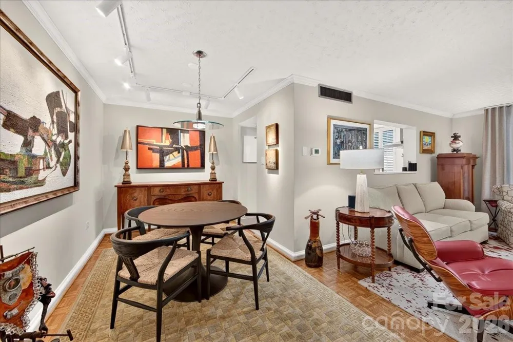 1300 Queens Road #209 Charlotte, NC 28207