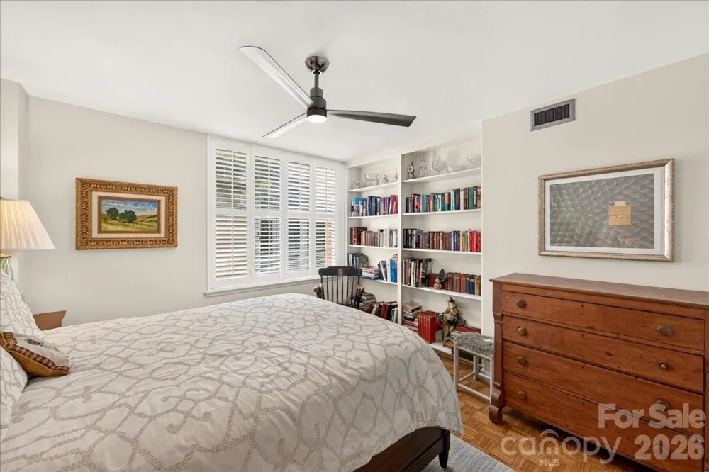 1300 Queens Road #209 Charlotte, NC 28207
