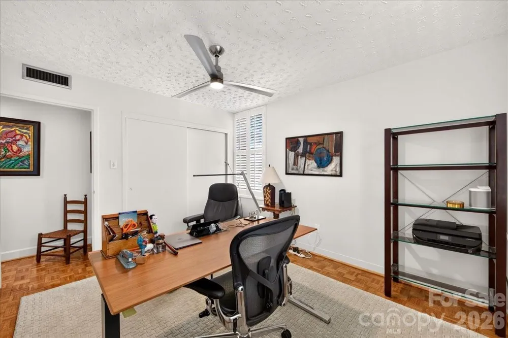 1300 Queens Road #209 Charlotte, NC 28207