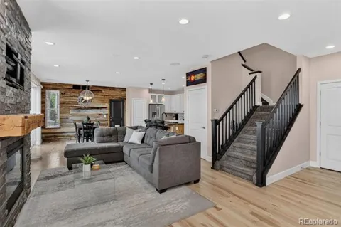 10312 Tall Oaks Circle
