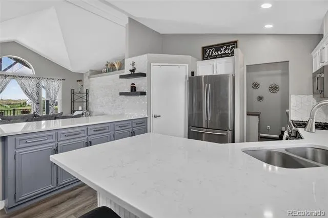 6528 Bow Meadows Drive Elizabeth, CO 80107