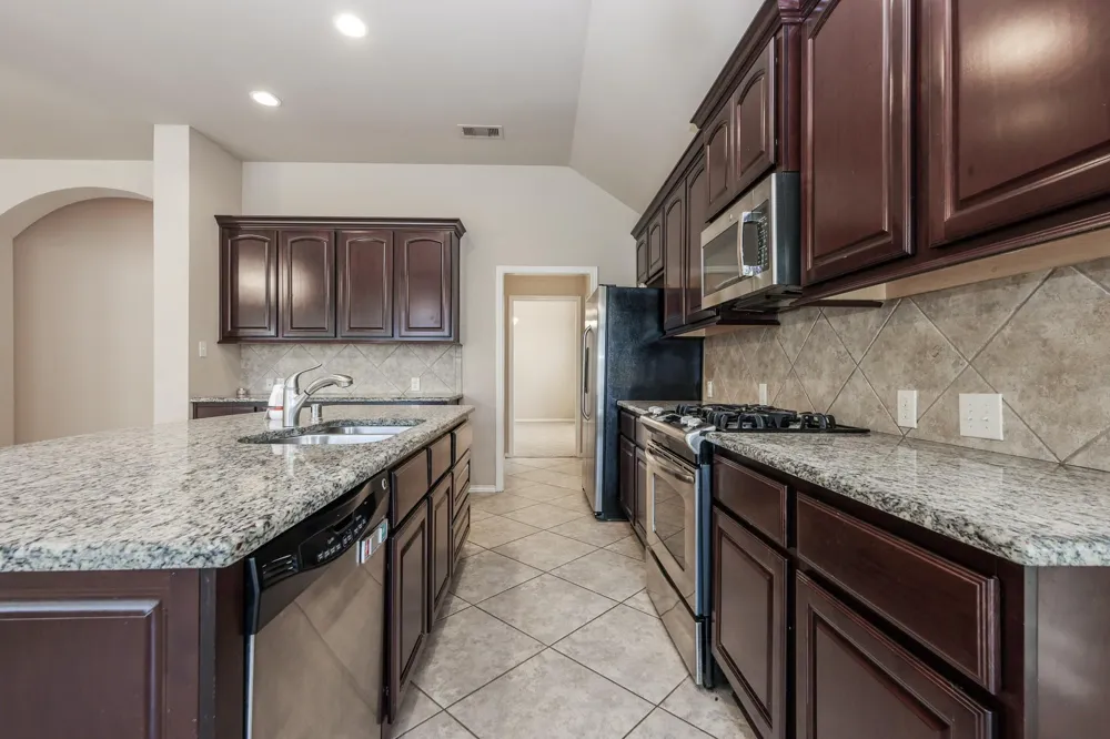 2919 Chalet Knolls Lane Katy, TX 77494