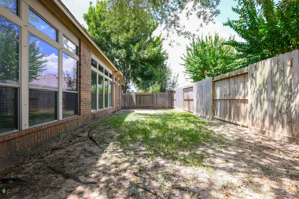 2919 Chalet Knolls Lane Katy, TX 77494