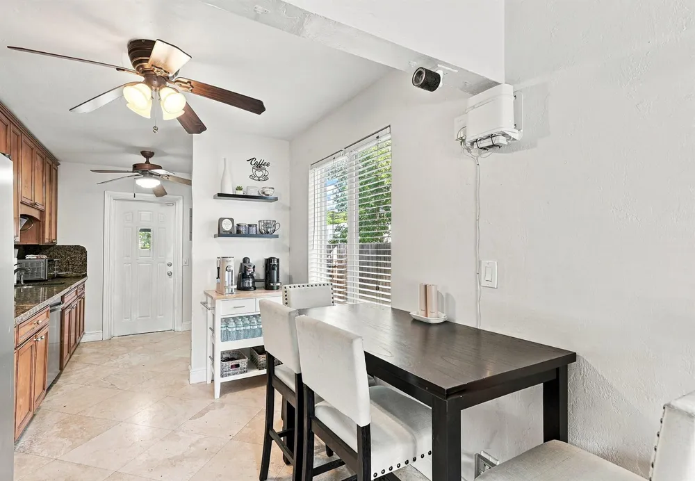 1839 SW 4th Avenue Fort Lauderdale, FL 33315