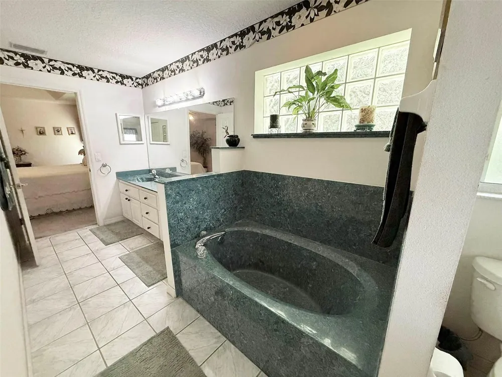 22 COLORADO DRIVE Palm Coast, FL 32137