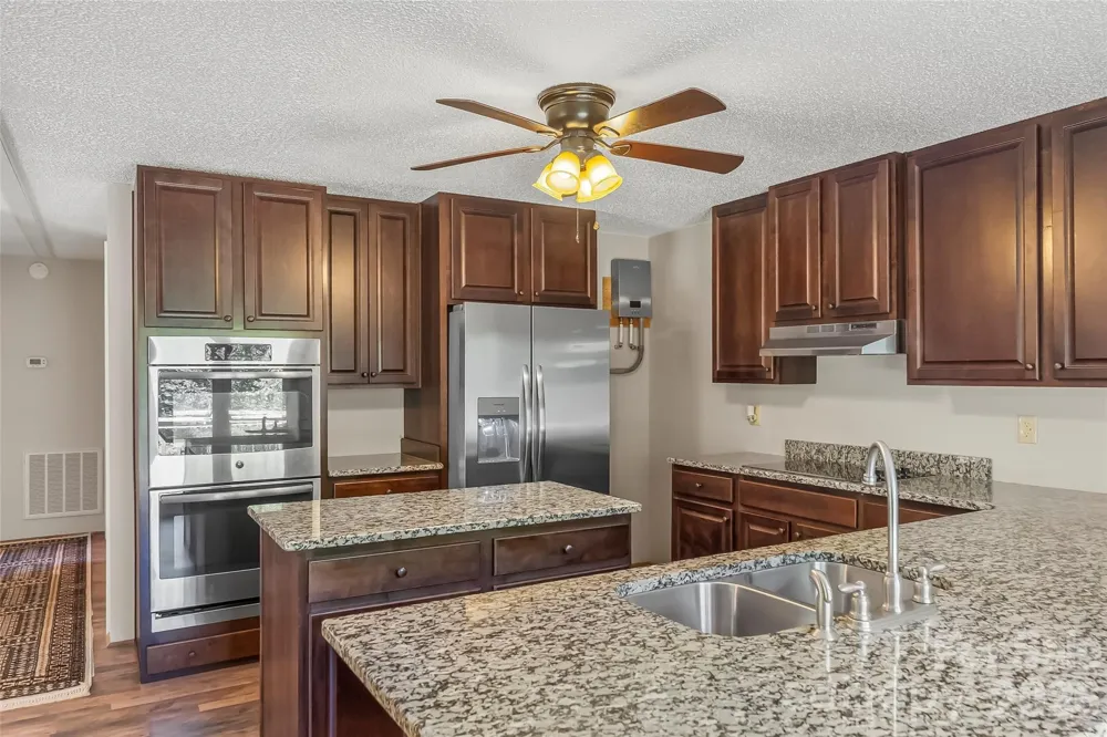 3377 Mentink Way Nebo, NC 28761
