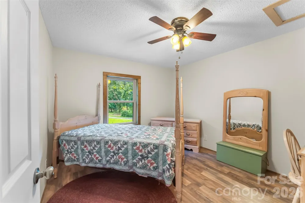 3377 Mentink Way Nebo, NC 28761