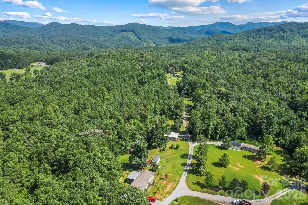 3377 Mentink Way Nebo, NC 28761