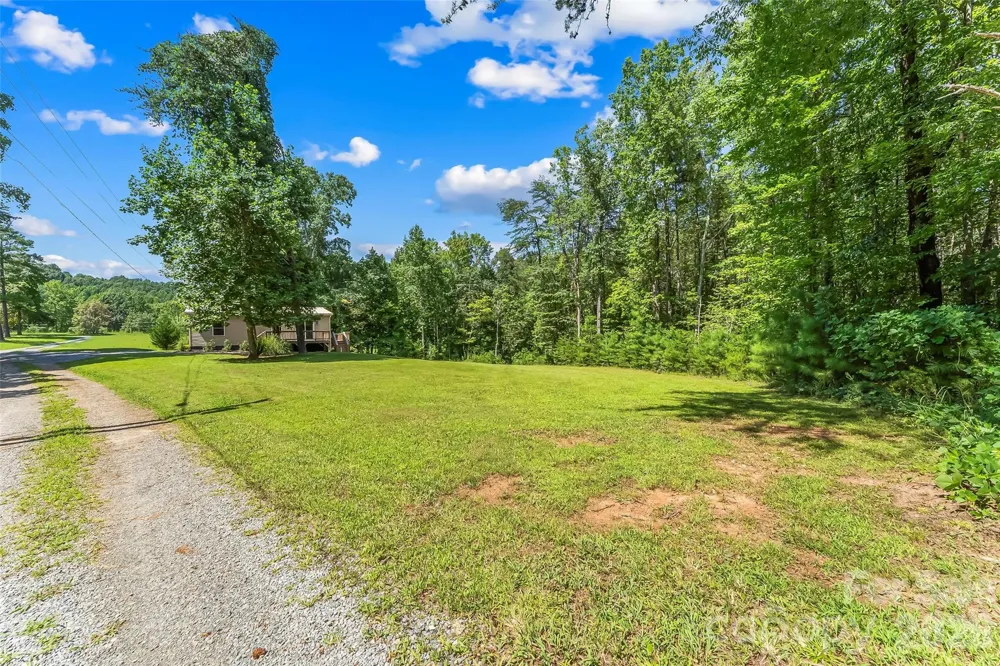 3377 Mentink Way Nebo, NC 28761