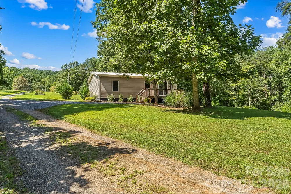 3377 Mentink Way Nebo, NC 28761