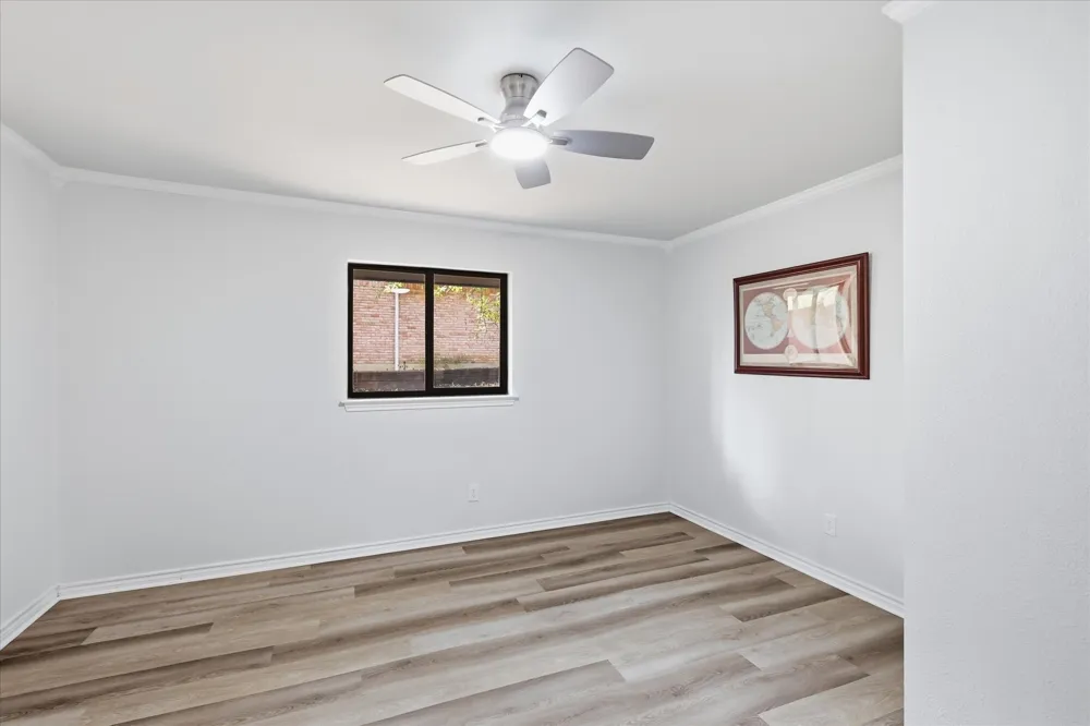 206 Lake Vista W Highland Village, TX 75077