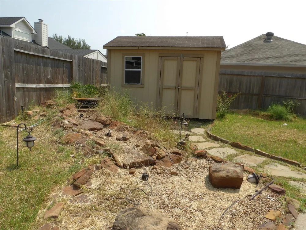 1902 S Carlsbad Lane Deer Park, TX 77536