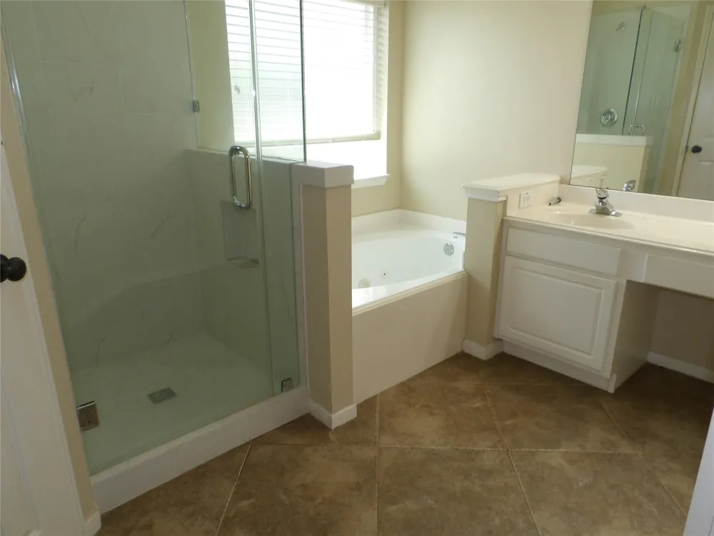 1902 S Carlsbad Lane Deer Park, TX 77536