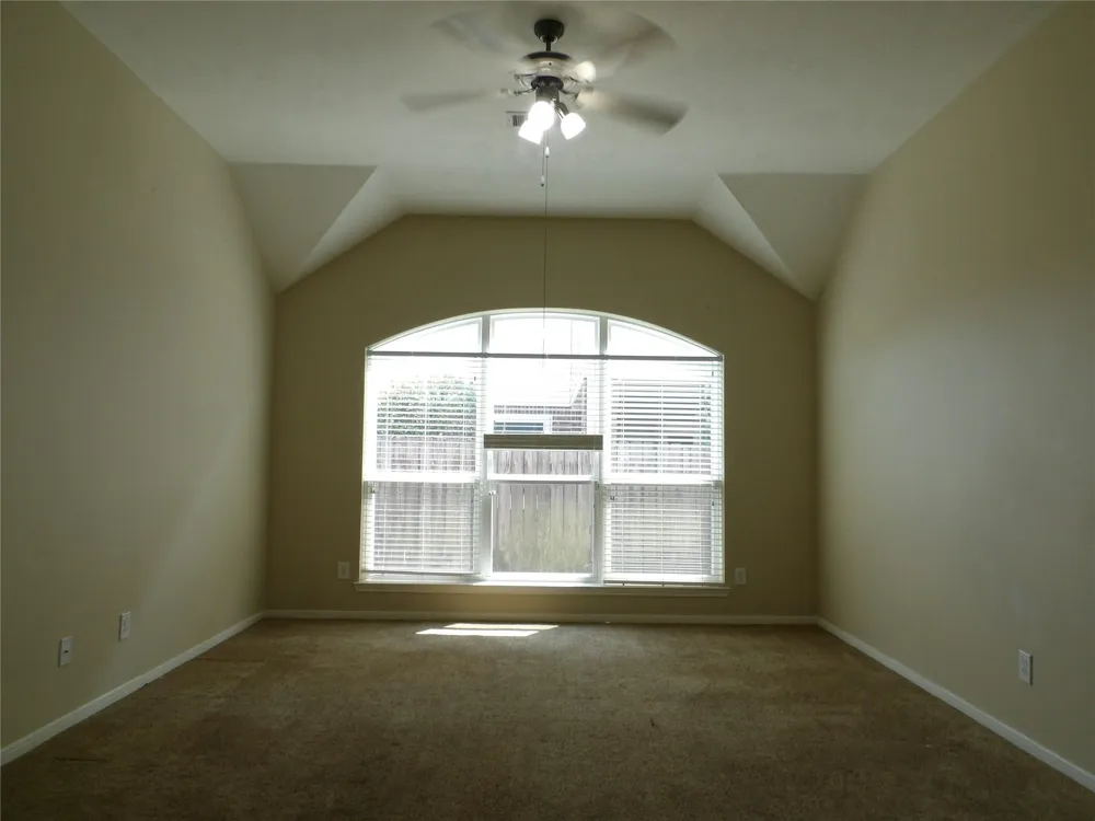 1902 S Carlsbad Lane Deer Park, TX 77536