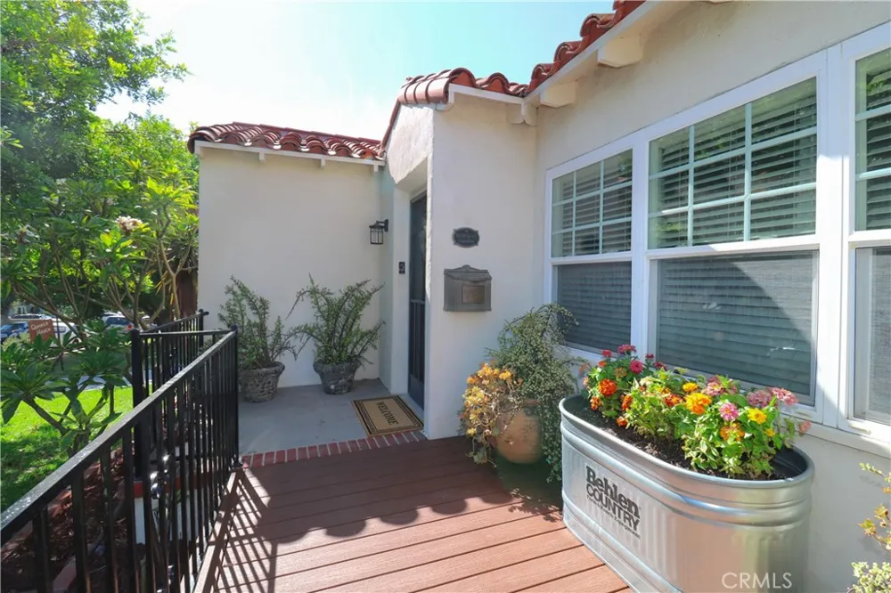 12421 Floral Whittier, CA 90601
