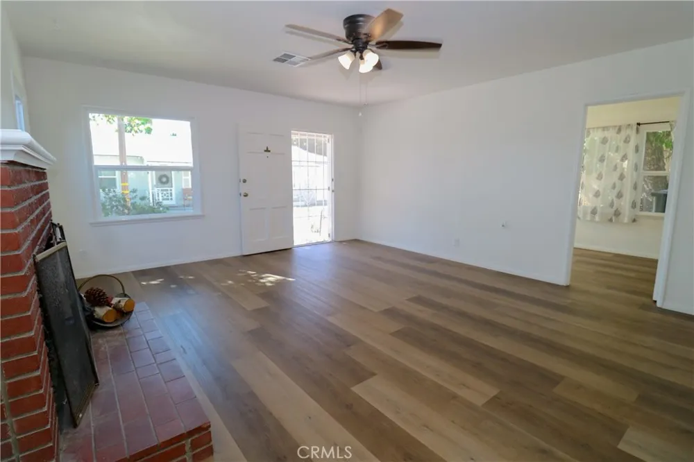 12421 Floral Whittier, CA 90601