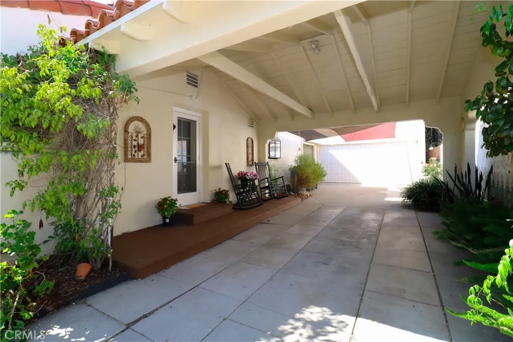 12421 Floral Whittier, CA 90601