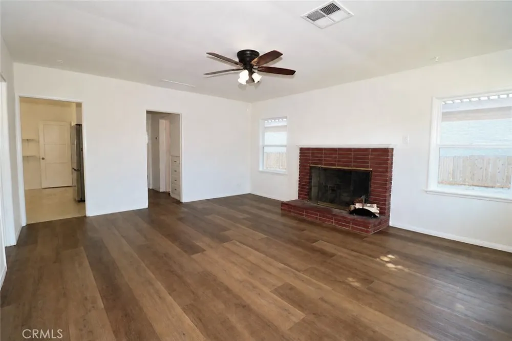 12421 Floral Whittier, CA 90601