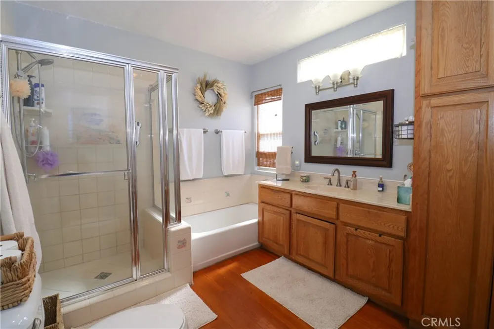 12421 Floral Whittier, CA 90601
