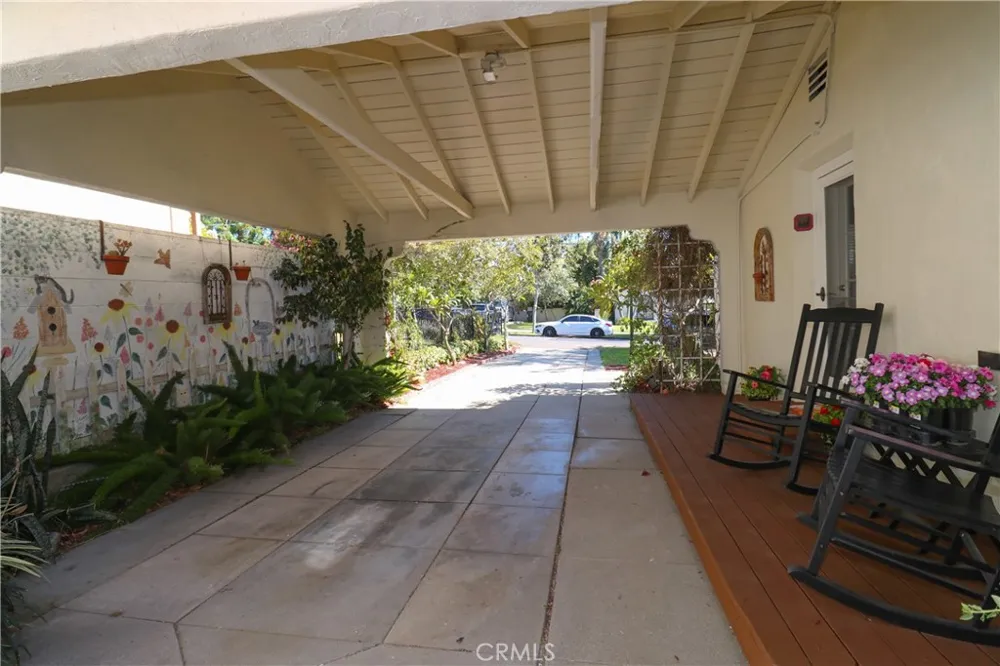 12421 Floral Whittier, CA 90601
