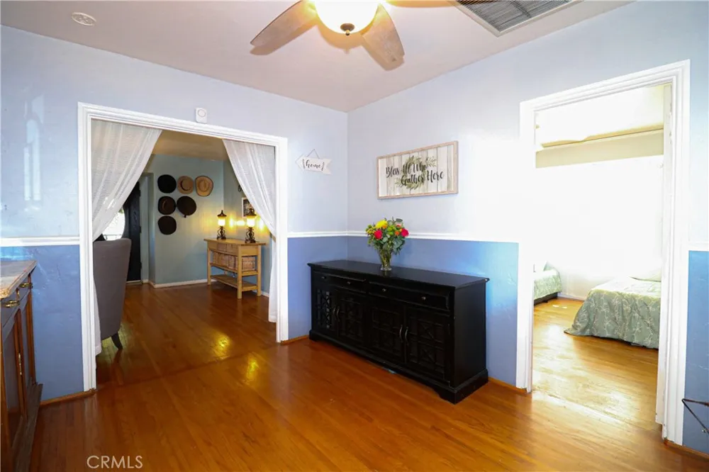12421 Floral Whittier, CA 90601