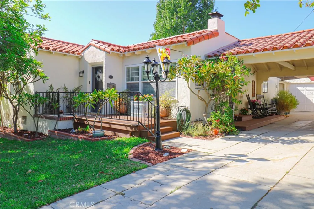 12421 Floral Whittier, CA 90601