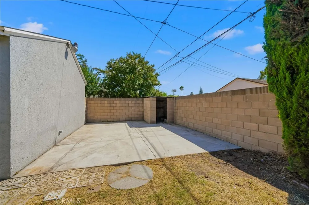 209 Broadmoor West Covina, CA 91790