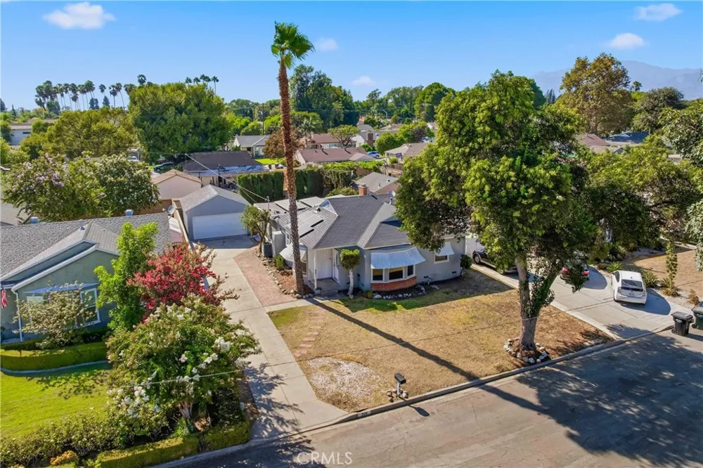 209 Broadmoor West Covina, CA 91790