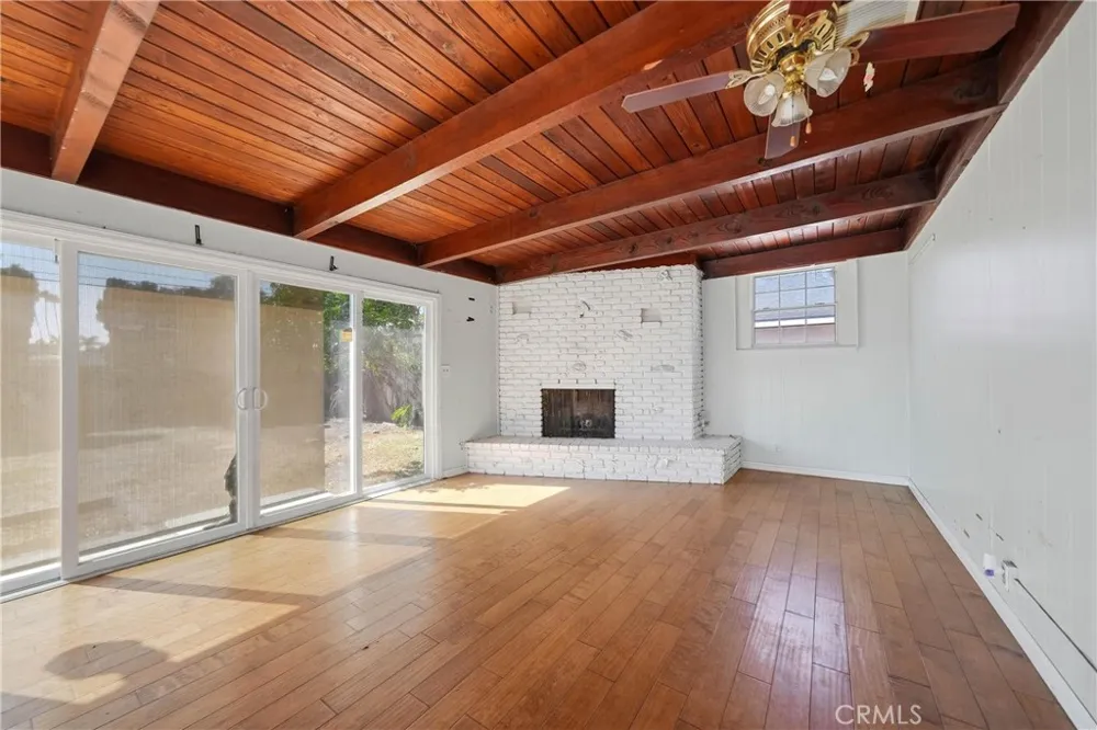 209 Broadmoor West Covina, CA 91790