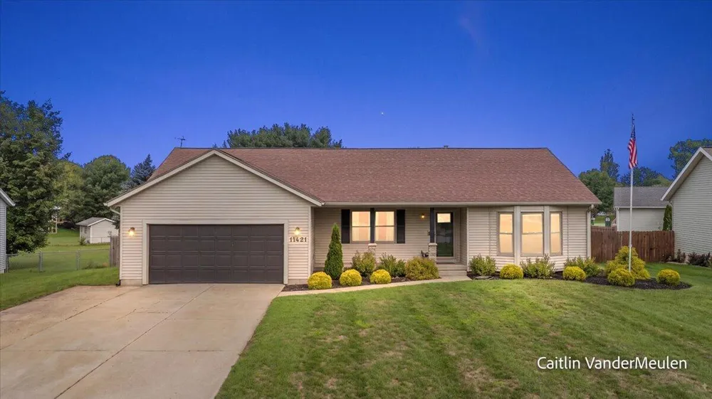 11421 Prairie Avenue Allendale, MI 49401