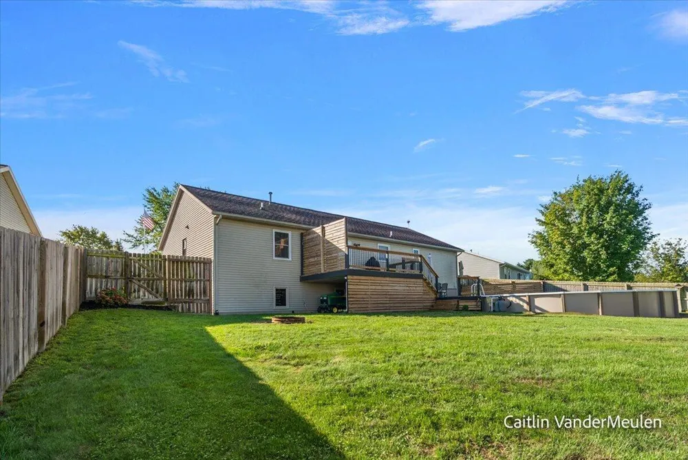 11421 Prairie Avenue Allendale, MI 49401