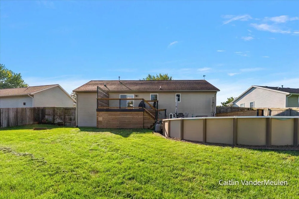 11421 Prairie Avenue Allendale, MI 49401