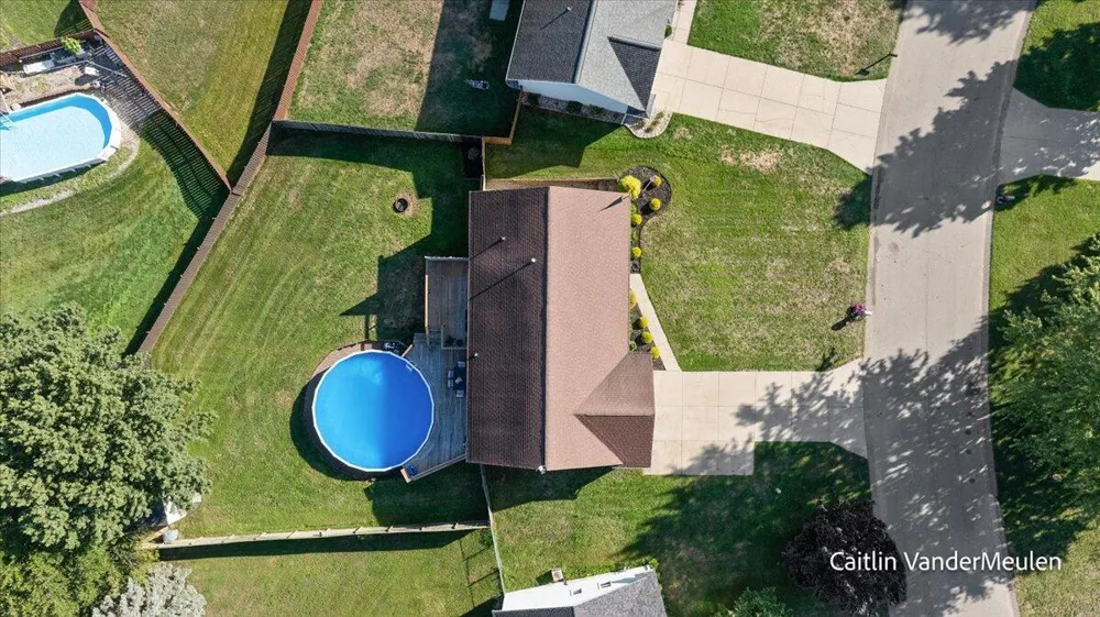 11421 Prairie Avenue Allendale, MI 49401