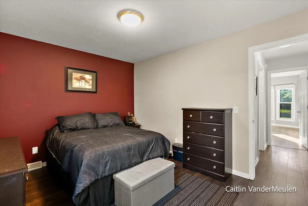 11421 Prairie Avenue Allendale, MI 49401