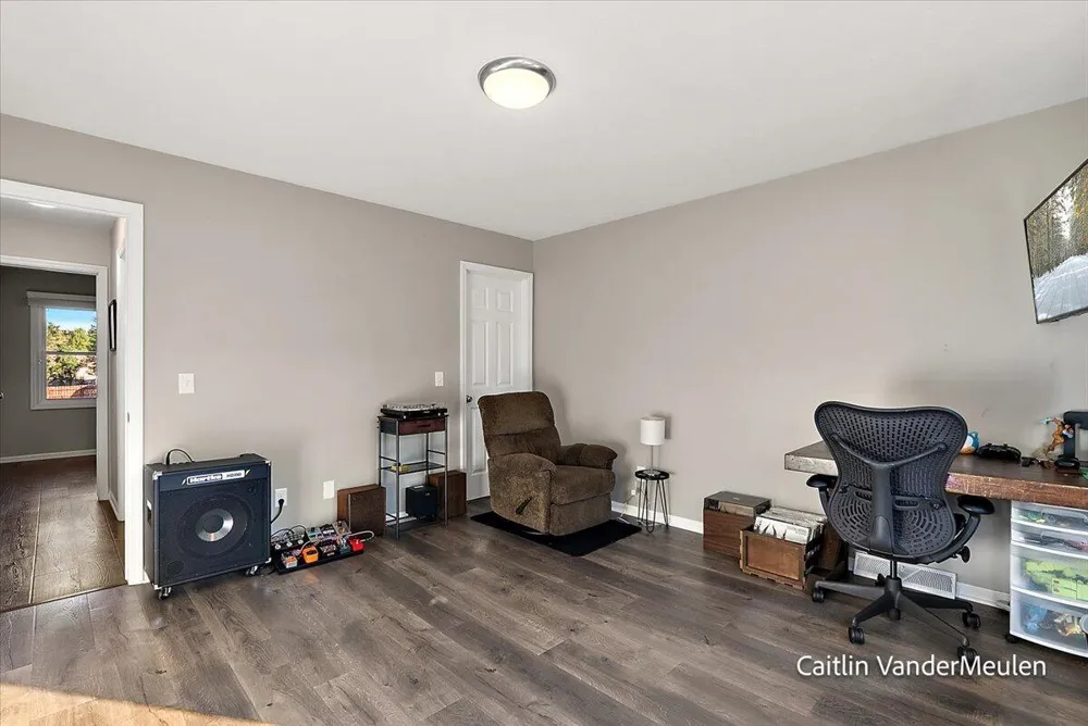 11421 Prairie Avenue Allendale, MI 49401