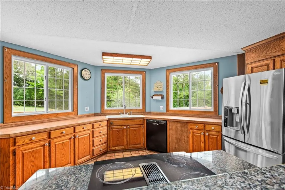 2018 East Road Walnut Cove, NC 27052