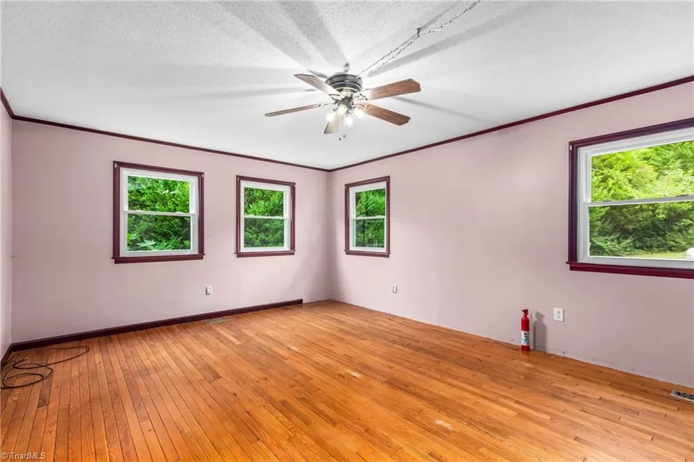 2018 East Road Walnut Cove, NC 27052