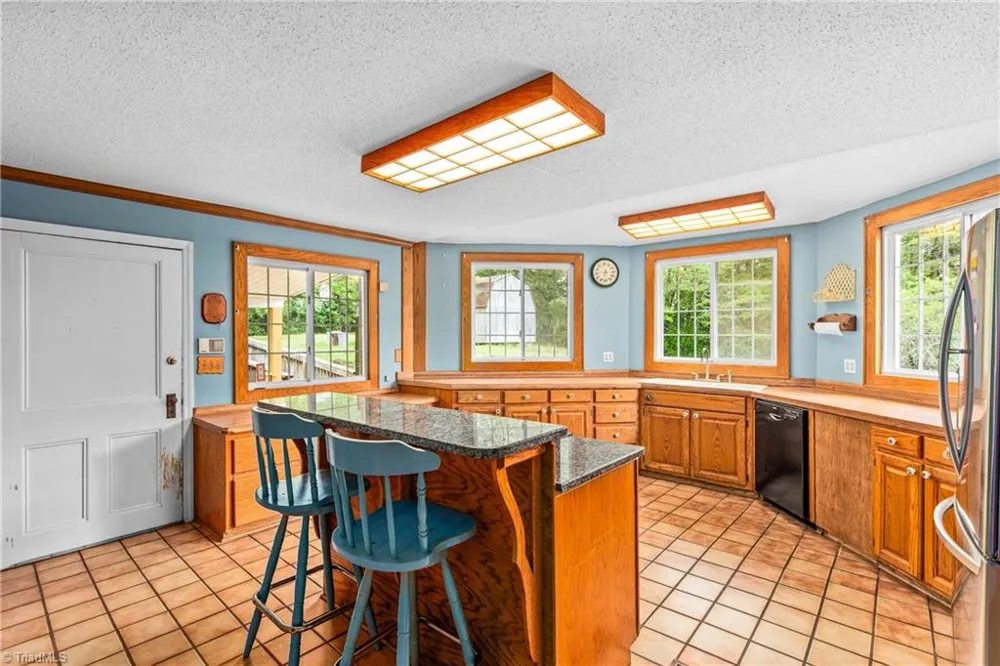 2018 East Road Walnut Cove, NC 27052