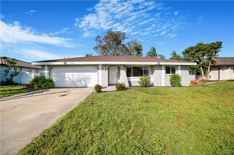 1224 SE 21st Place