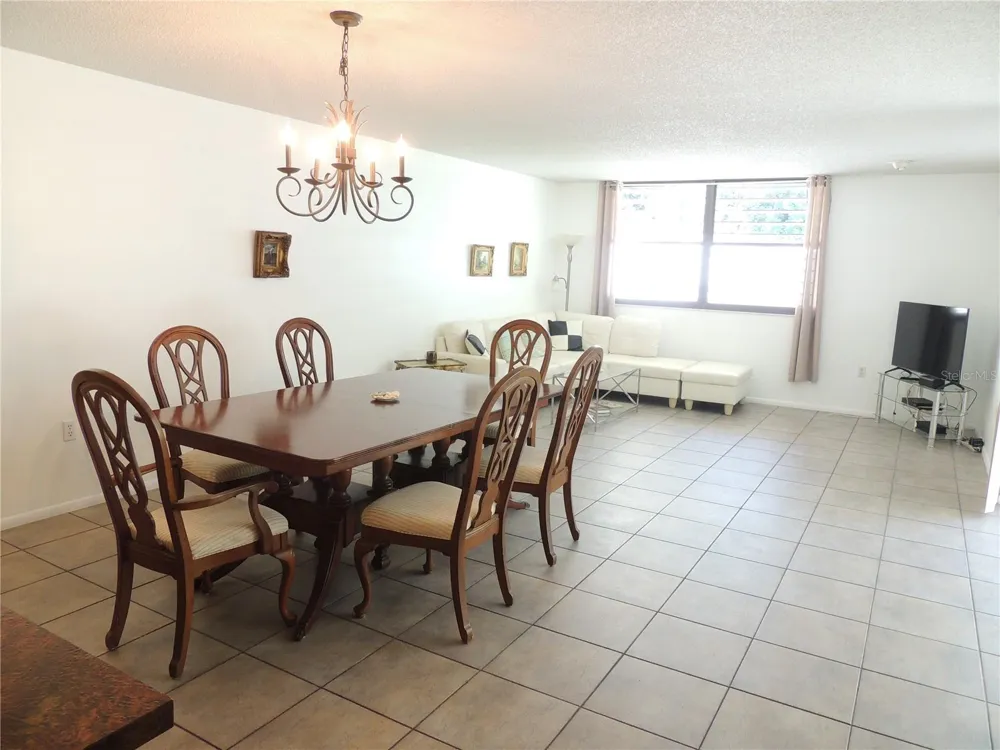324 TIMBERLAKE DRIVE #324 Bradenton, FL 34210