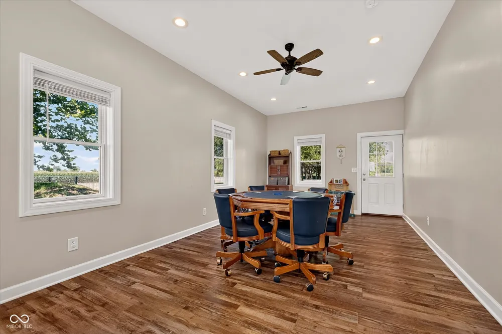 8693 800 E Sheridan, IN 46069