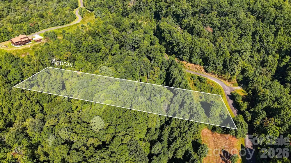 000 Roca Vista Drive #533 Lenoir, NC 28645