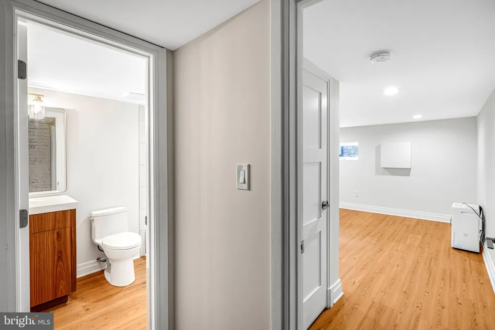 2723 MILES AVENUE Baltimore, MD 21211