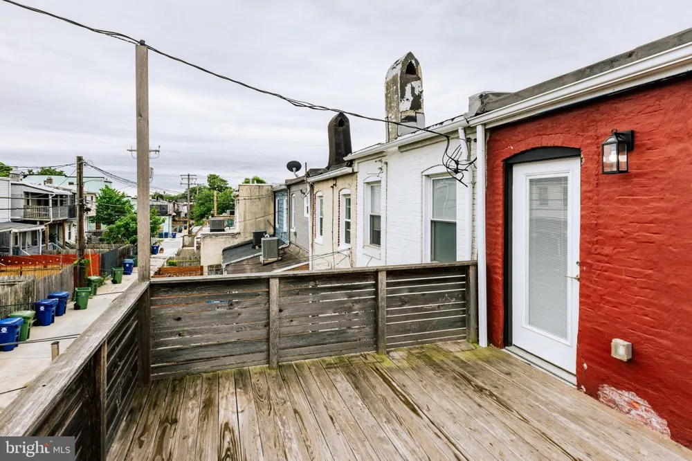 2723 MILES AVENUE Baltimore, MD 21211