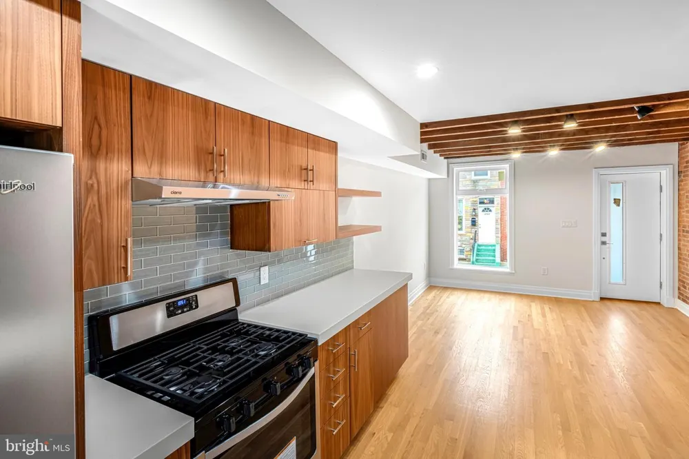 2723 MILES AVENUE Baltimore, MD 21211