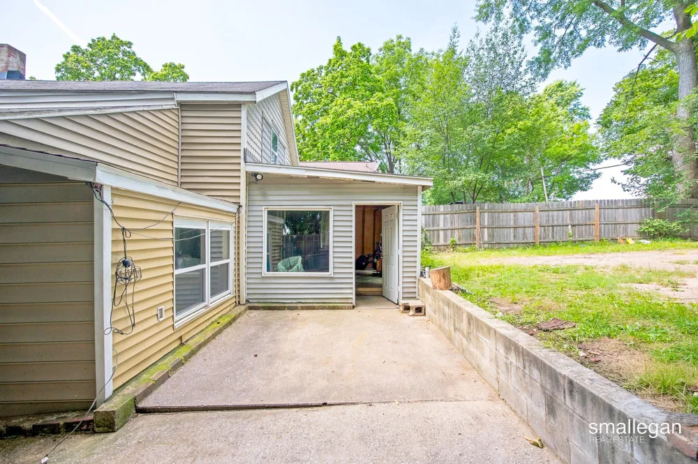 413 Breens Court SW Grand Rapids, MI 49503